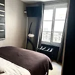Miro Mirage Parijs