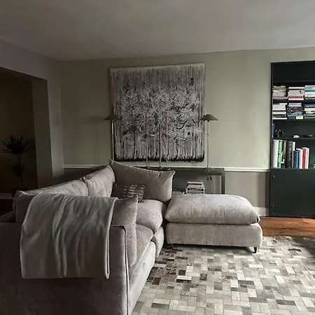 Miro Mirage Apartment *
