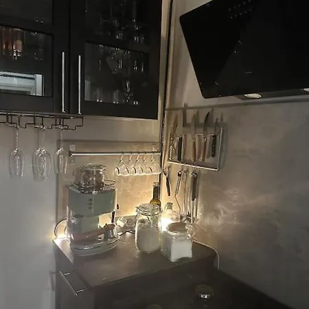Miro Mirage Apartment