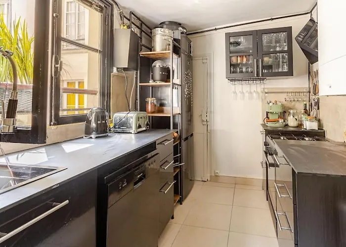 Miro Mirage شقة باريس